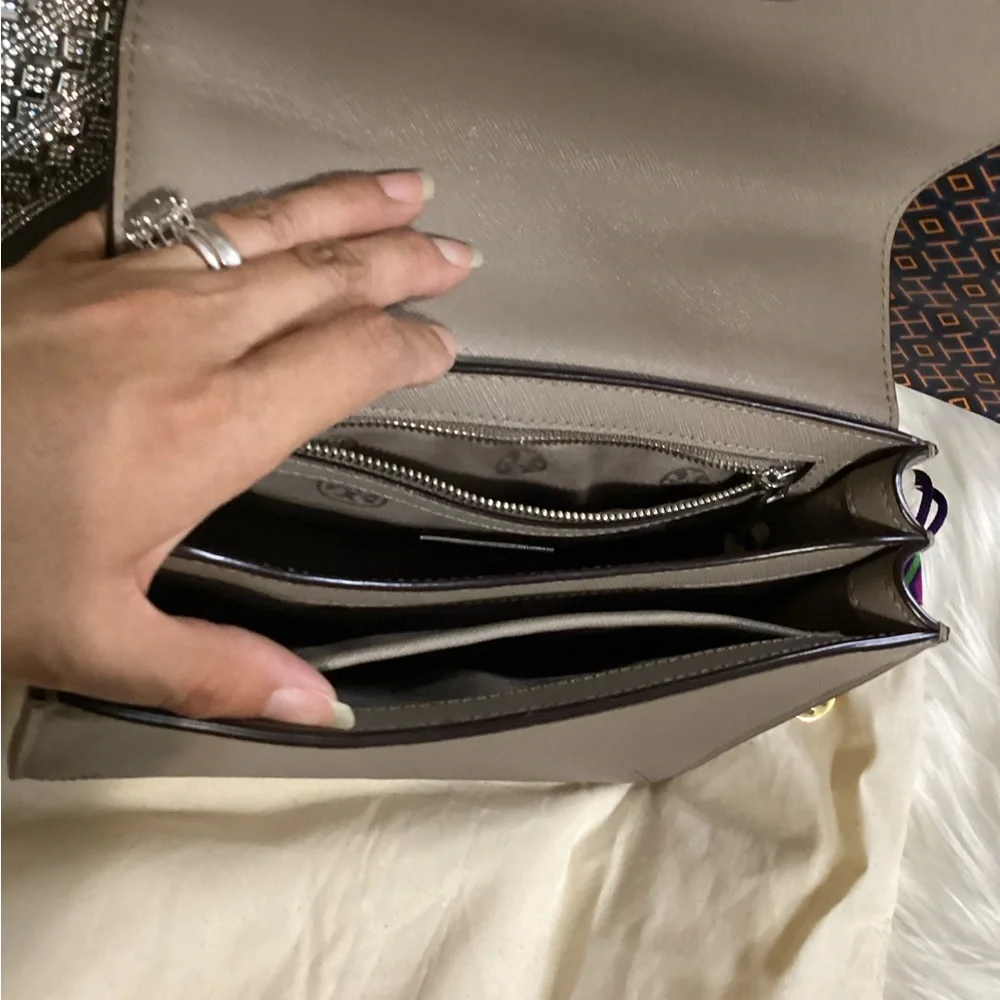 Tory Burch purse - Picture 5 of 14